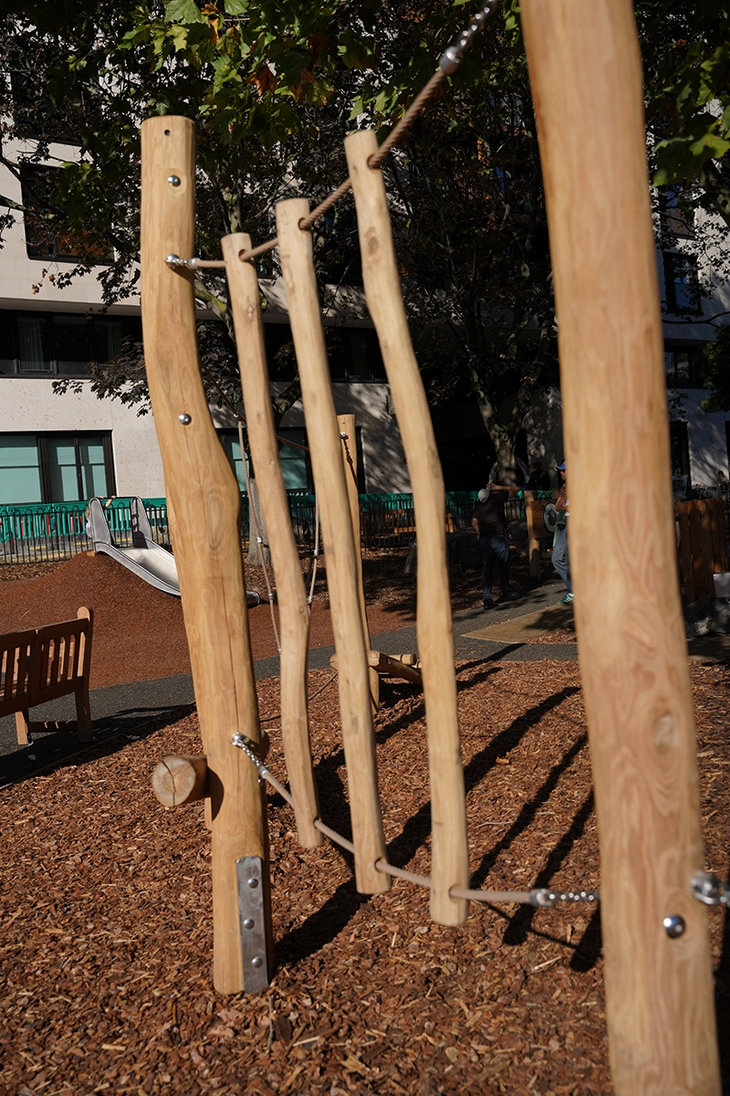 robinia traverse climbing frame